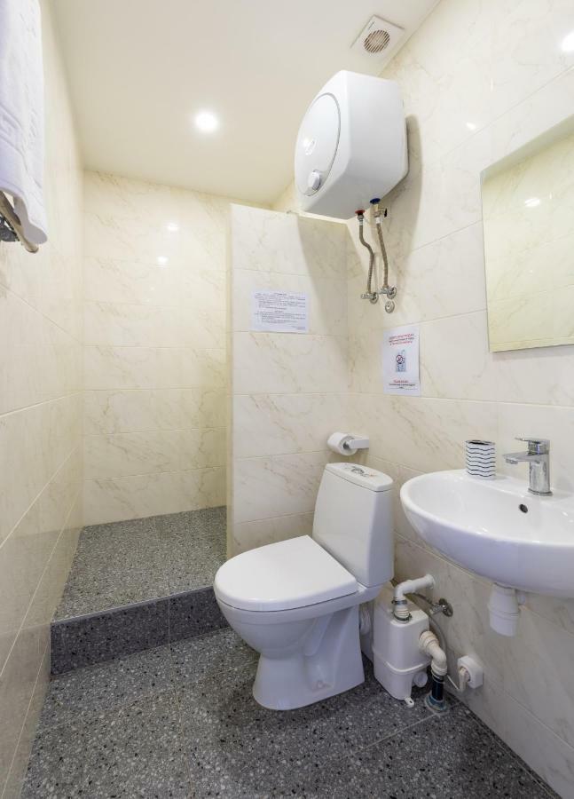 Unik Apart Kiev Bagian luar foto